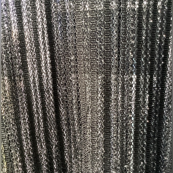 Forever 21 - Black Top - Translucent - Size M - Picture 4 of 4